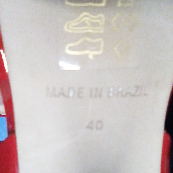 OFFICE LONDON Red Patent Leather Strappy Platform Sandals - Picture 8 of 8